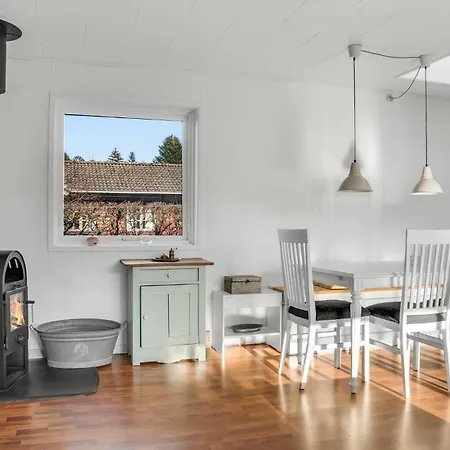 Stunning In Idestrup With Wifi Bøtø By